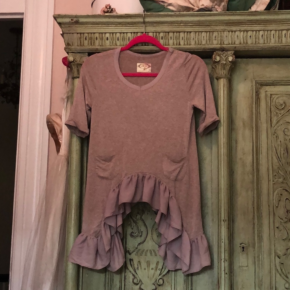Joyfolie pinky oatmeal tunic top.
